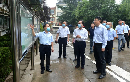 西安市副市长贠笑冬一行深入jdb电子游戏临潼社区考察调研